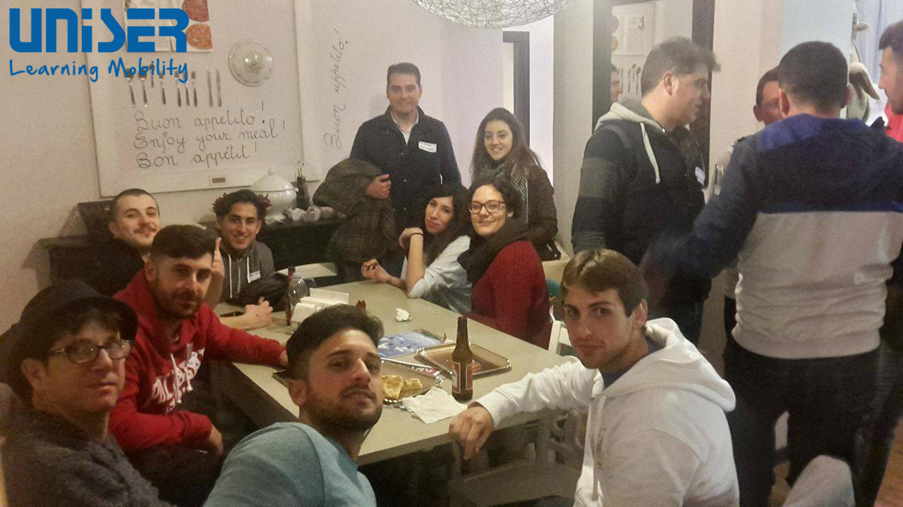 12171935_10208796288607145_1471669063_o